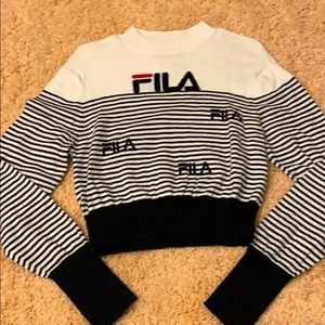 Long sleeve crop shirt